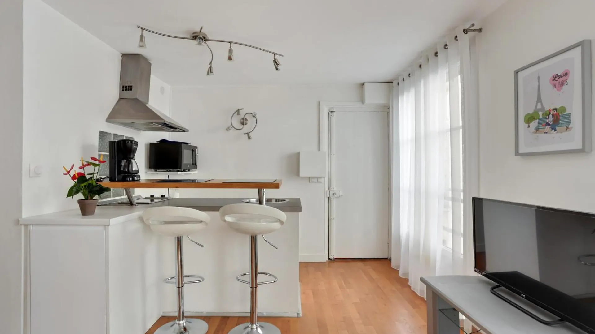 Apartment Votre Havre De Paix Au Coeur De By Weekome Paris